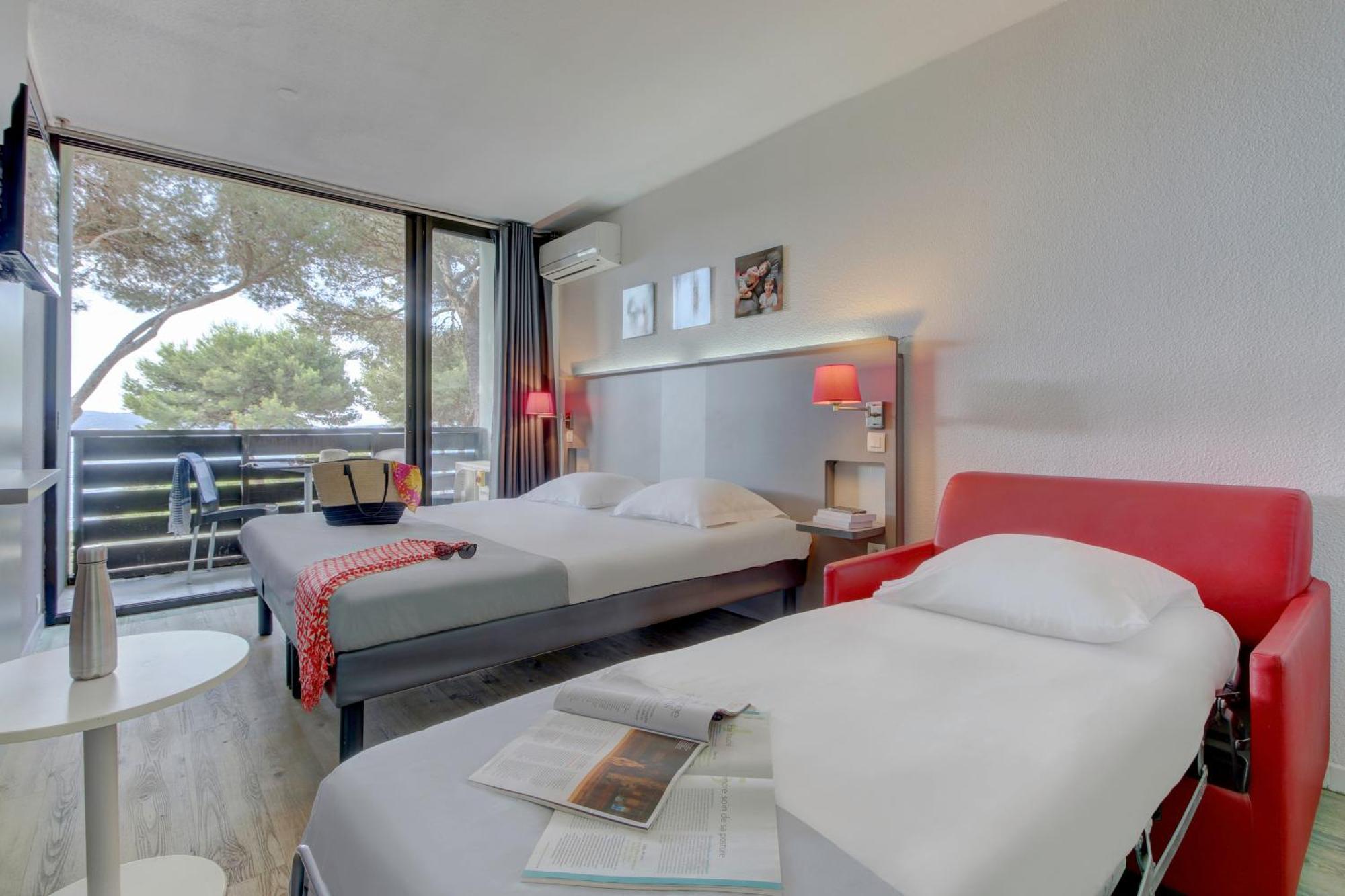 Belambra Clubs Presqu'Ile De Giens - Les Criques Hotel Hyeres Room photo